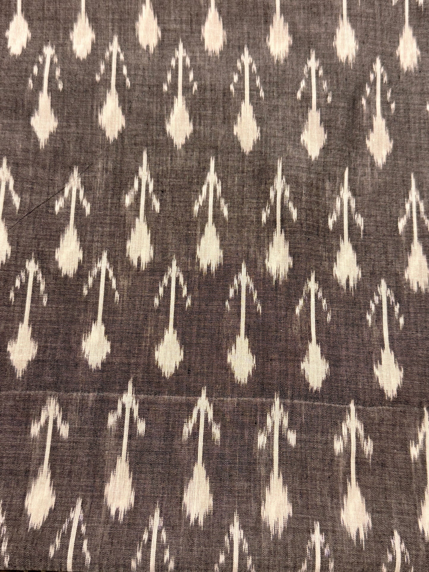 Grey and White Ikat Mercerized cotton-handwoven-2.5 Mtr